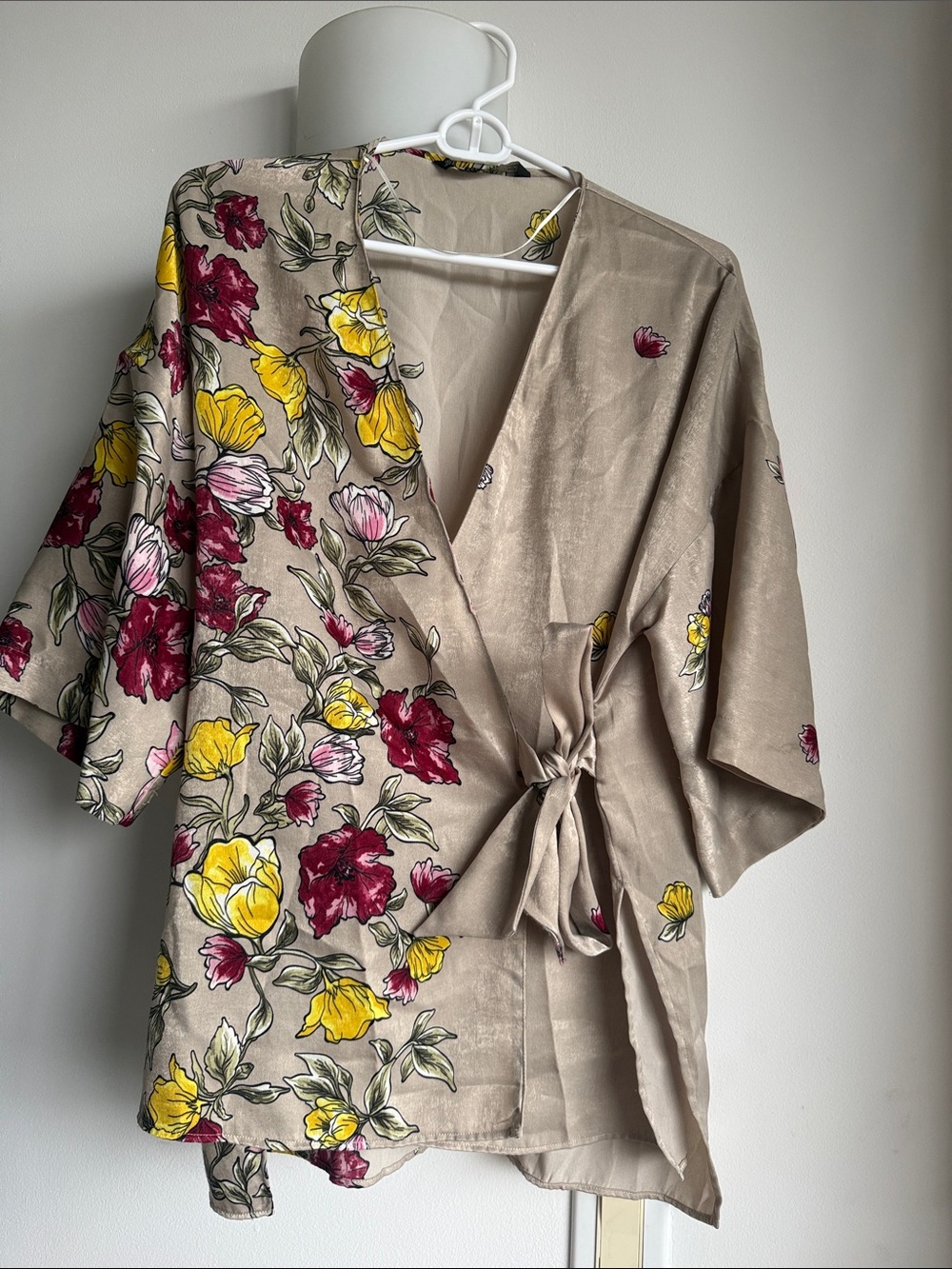 Zara Beige Floral Tie-Front Kimono Jacket with Yellow & Pink Flowers
